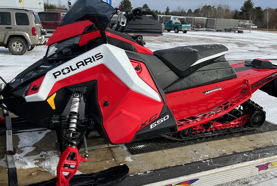 best snowmobile rental minocqua